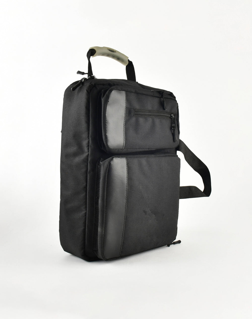 Bustah black convertible laptop backpack messenger bag GM-100B – front view